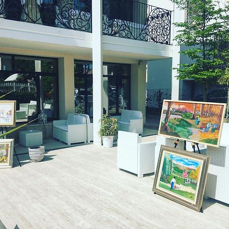 Hotel Baby Milano Marittima Buitenkant foto