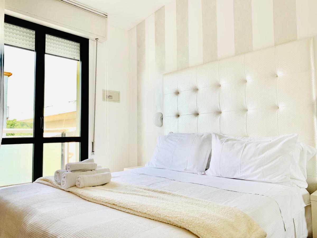 Hotel Baby Milano Marittima Buitenkant foto
